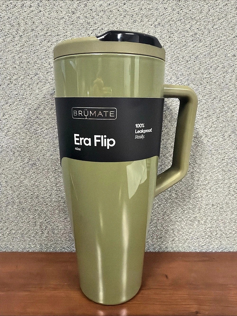 BrüMate Era Flip 40oz Tumbler in Green NWT
